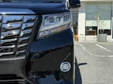 2016 Toyota Alphard Hybrid Lounge Van for sale, Japanese used car export - photo 45 of 50 | GULJI TRADERS