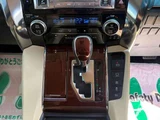 2016 Toyota Alphard Hybrid Hybrid 2.5 G E-Four 4WD Van for sale, Japanese used car export - photo 16 of 20 | GULJI TRADERS