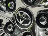2017 Toyota Alphard Hybrid Lounge Van for sale, Japanese used car export - photo 23 of 46 | GULJI TRADERS