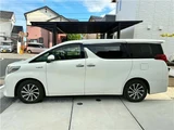 2017 Toyota Alphard Hybrid G Van for sale, Japanese used car export - photo 4 of 20 | GULJI TRADERS