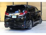 2017 Toyota Alphard Hybrid Hybrid 2.5 G E-Four 4WD Van for sale, Japanese used car export - photo 11 of 72 | GULJI TRADERS