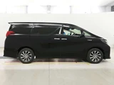2017 Toyota Alphard Hybrid SR 4WD Van for sale, Japanese used car export - photo 3 of 12 | GULJI TRADERS