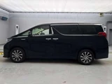 2017 Toyota Alphard Hybrid Lounge 4WD Van for sale, Japanese used car export - photo 5 of 17 | GULJI TRADERS