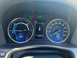 2018 Toyota Alphard Hybrid Hybrid 2.5S 4WD Van for sale, Japanese used car export - photo 12 of 33 | GULJI TRADERS