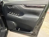 2018 Toyota Alphard Hybrid Hybrid S Van for sale, Japanese used car export - photo 11 of 30 | GULJI TRADERS