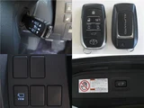 2018 Toyota Alphard Hybrid Lounge Lounge Van for sale, Japanese used car export - photo 16 of 80 | GULJI TRADERS