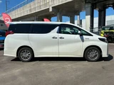 2018 Toyota Alphard Hybrid Hybrid 2.5 SR E-Four 4WD Van for sale, Japanese used car export - photo 28 of 57 | GULJI TRADERS