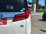 2018 Toyota Alphard Hybrid Hybrid 2.5 SR E-Four 4WD Van for sale, Japanese used car export - photo 35 of 57 | GULJI TRADERS