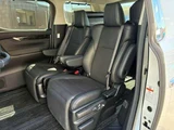 2018 Toyota Alphard Hybrid Hybrid 2.5 SR E-Four 4WD Van for sale, Japanese used car export - photo 41 of 57 | GULJI TRADERS