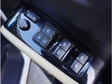 2018 Toyota Alphard Hybrid Hybrid 2.5 G E-Four 4WD Van for sale, Japanese used car export - photo 72 of 79 | GULJI TRADERS