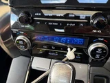 2018 Toyota Alphard Hybrid Hybrid 2.5 Lounge S E-Four 4WD Van for sale, Japanese used car export - photo 41 of 68 | GULJI TRADERS