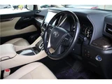 2018 Toyota Alphard Hybrid Lounge Van for sale, Japanese used car export - photo 12 of 63 | GULJI TRADERS