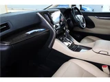 2018 Toyota Alphard Hybrid Lounge Van for sale, Japanese used car export - photo 17 of 63 | GULJI TRADERS