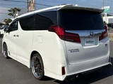 2018 Toyota Alphard Hybrid Lounge S 4WD Van for sale, Japanese used car export - photo 2 of 24 | GULJI TRADERS