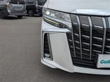 2018 Toyota Alphard Hybrid Lounge S 4WD Van for sale, Japanese used car export - photo 14 of 24 | GULJI TRADERS