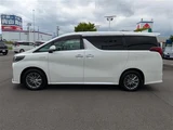 2018 Toyota Alphard Hybrid Lounge S 4WD Van for sale, Japanese used car export - photo 20 of 24 | GULJI TRADERS