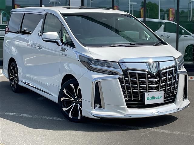 2018 Toyota Alphard Hybrid SR 4WD - photo 1 2018 Toyota Alphard Hybrid SR 4WD Van for sale, Japanese used car export - photo 1 of 24 | GULJI TRADERS