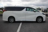 2018 Toyota Alphard Hybrid 2.5 G 4WD Van for sale, Japanese used car export - photo 15 of 30 | GULJI TRADERS
