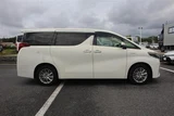 2018 Toyota Alphard Hybrid 2.5 G Van for sale, Japanese used car export - photo 9 of 30 | GULJI TRADERS