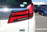 2018 Toyota Alphard Hybrid Van for sale, Japanese used car export - photo 13 of 30 | GULJI TRADERS