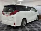 2018 Toyota Alphard Hybrid Hybrid 2.5 SR E-Four 4WD Van for sale, Japanese used car export - photo 2 of 24 | GULJI TRADERS
