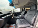 2018 Toyota Alphard Hybrid Hybrid 2.5 SR E-Four 4WD Van for sale, Japanese used car export - photo 6 of 24 | GULJI TRADERS