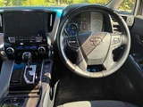 2018 Toyota Alphard Hybrid Hybrid 2.5 S E-Four 4WD Van for sale, Japanese used car export - photo 5 of 24 | GULJI TRADERS