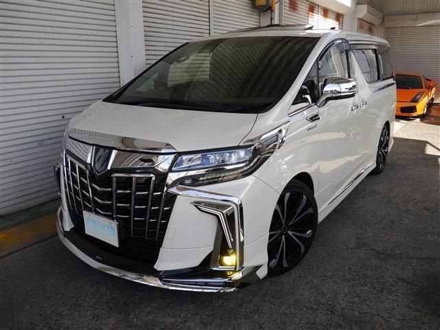 2018 Toyota Alphard Hybrid Lounge S 2.5ExecutiveS Van for sale, Japanese used car export - photo 1 of 24 | GULJI TRADERS