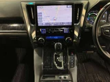 2019 Toyota Alphard Hybrid Hybrid 2.5 SR E-Four 4WD Van for sale, Japanese used car export - photo 16 of 56 | GULJI TRADERS