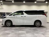 2019 Toyota Alphard Hybrid Hybrid 2.5 SR E-Four 4WD Van for sale, Japanese used car export - photo 29 of 56 | GULJI TRADERS