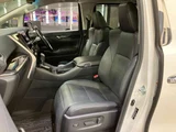 2019 Toyota Alphard Hybrid Hybrid 2.5 SR E-Four 4WD Van for sale, Japanese used car export - photo 34 of 56 | GULJI TRADERS