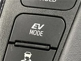 2019 Toyota Alphard Hybrid Hybrid SR Van for sale, Japanese used car export - photo 13 of 30 | GULJI TRADERS