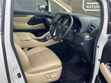 2019 Toyota Alphard Hybrid Lounge 4WD Van for sale, Japanese used car export - photo 14 of 24 | GULJI TRADERS