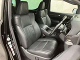 2019 Toyota Alphard Hybrid Hybrid 2.5 Lounge E-Four 4W Van for sale, Japanese used car export - photo 4 of 10 | GULJI TRADERS