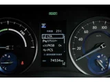 2020 Toyota Alphard Hybrid Hybrid 2.5 SR E-Four 4WD Van for sale, Japanese used car export - photo 17 of 72 | GULJI TRADERS