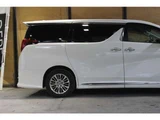 2020 Toyota Alphard Hybrid Hybrid 2.5 SR E-Four 4WD Van for sale, Japanese used car export - photo 38 of 72 | GULJI TRADERS
