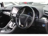 2020 Toyota Alphard Hybrid Hybrid 2.5 SR E-Four 4WD Van for sale, Japanese used car export - photo 44 of 72 | GULJI TRADERS