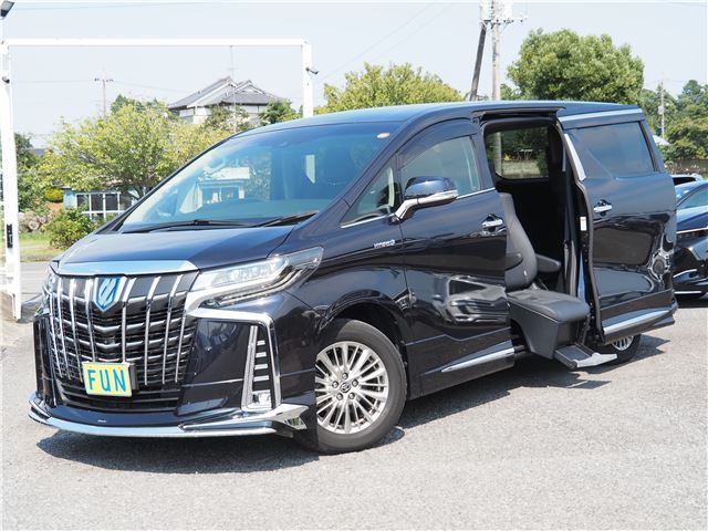2020 Toyota Alphard Hybrid Van for sale, Japanese used car export - photo 1 of 64 | GULJI TRADERS