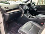 2020 Toyota Alphard Hybrid Hybrid 2.5 Lounge S E-Four 4WD Van for sale, Japanese used car export - photo 42 of 80 | GULJI TRADERS