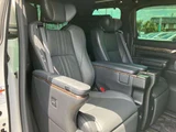 2020 Toyota Alphard Hybrid Hybrid 2.5 Lounge S E-Four 4WD Van for sale, Japanese used car export - photo 46 of 80 | GULJI TRADERS