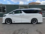 2020 Toyota Alphard Hybrid Hybrid 2.5 Lounge S E-Four 4WD Van for sale, Japanese used car export - photo 77 of 80 | GULJI TRADERS