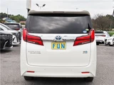 2020 Toyota Alphard Hybrid Lounge Van for sale, Japanese used car export - photo 11 of 71 | GULJI TRADERS