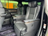 2020 Toyota Alphard Hybrid Lounge Van for sale, Japanese used car export - photo 18 of 50 | GULJI TRADERS