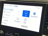 2020 Toyota Alphard Hybrid Lounge S 4WD Van for sale, Japanese used car export - photo 16 of 23 | GULJI TRADERS
