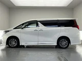 2020 Toyota Alphard Hybrid Lounge S 4WD Van for sale, Japanese used car export - photo 20 of 23 | GULJI TRADERS