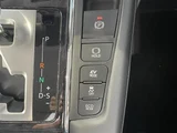 2020 Toyota Alphard Hybrid SR 4WD Van for sale, Japanese used car export - photo 20 of 24 | GULJI TRADERS