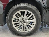 2020 Toyota Alphard Hybrid Hybrid 2.5 SR E-Four 4WD Van for sale, Japanese used car export - photo 6 of 10 | GULJI TRADERS