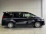 2020 Toyota Alphard Hybrid Hybrid 2.5 SR E-Four 4WD Van for sale, Japanese used car export - photo 7 of 10 | GULJI TRADERS