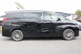 2020 Toyota Alphard Hybrid 2.5 Van for sale, Japanese used car export - photo 4 of 30 | GULJI TRADERS