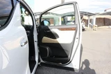 2020 Toyota Alphard Hybrid 2.5 G 4WD Van for sale, Japanese used car export - photo 25 of 30 | GULJI TRADERS